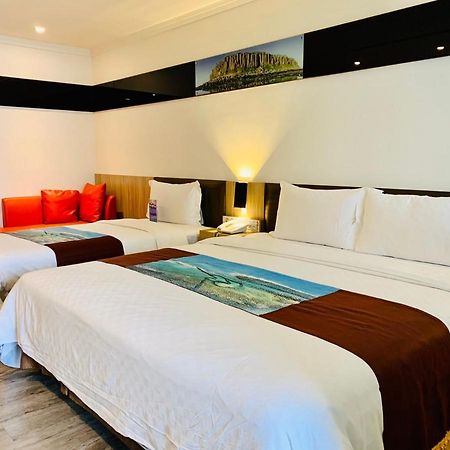 Ocean Hotel Penghu County Bagian luar foto